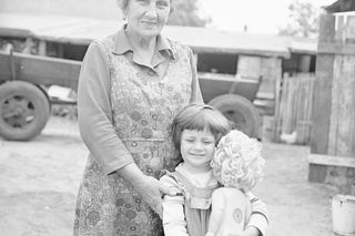 QUIZ PRL. „Jutro będzie futro!” Powiedzenia naszych rodziców, które ukształtowały Polaków z pokolenia PRL-u