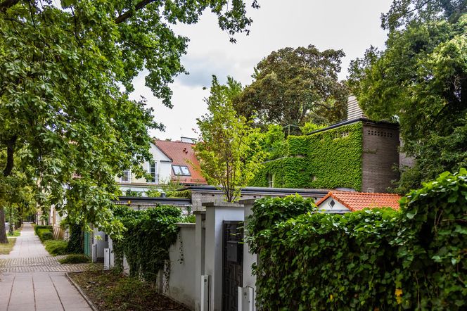 Willa Romualda Gutta na Kolonii Profesorskiej w Warszawie