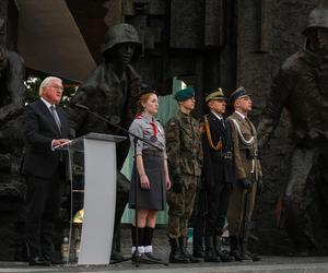 Uroczysta polowa msza święta i Apel Pamięci na pl. Krasińskich