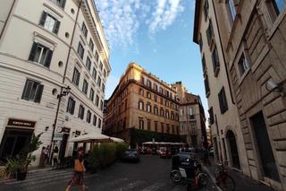 Z Wrocławia na wakacje. Filmowym szlakiem po Rzymie, ceny lotów w lipcu i sierpniu 