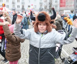 Manufaktura Świętego Mikołaja powróciła do Sosnowca. Warsztaty, jarmark, karuzele i inne atrakcje