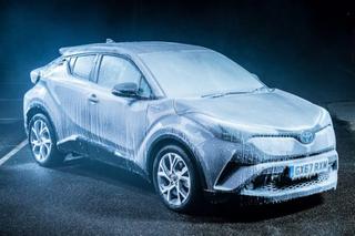 Toyota C-HR w chłodni
