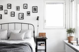 Ściana za łóżkiem – inspiracje: galeria zdjęć lub obrazów