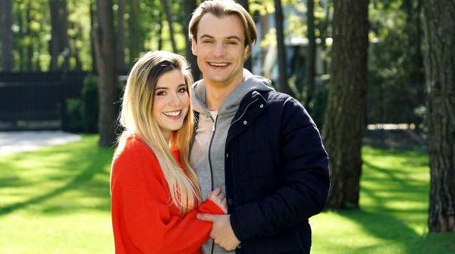 Barwy szczęścia, odc. 2115. Agata (Natalia Zambrzycka), Paweł (Mateusz Rzeźniczak)