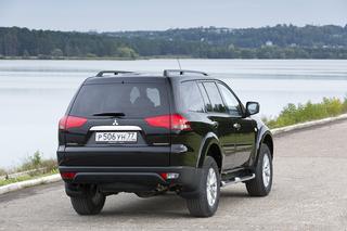 Mitsubishi Pajero Sport 2014