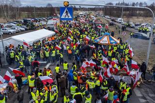 Strajk rolników. Ciągniki blokują drogi w całej Polsce. Gigantyczne utrudnienia