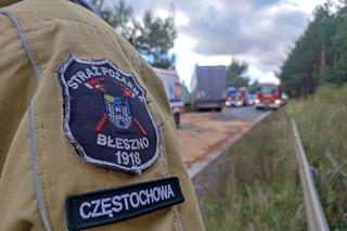 Zderzenie 3 osobówek i ciężarówki na DK46 w Częstochowie