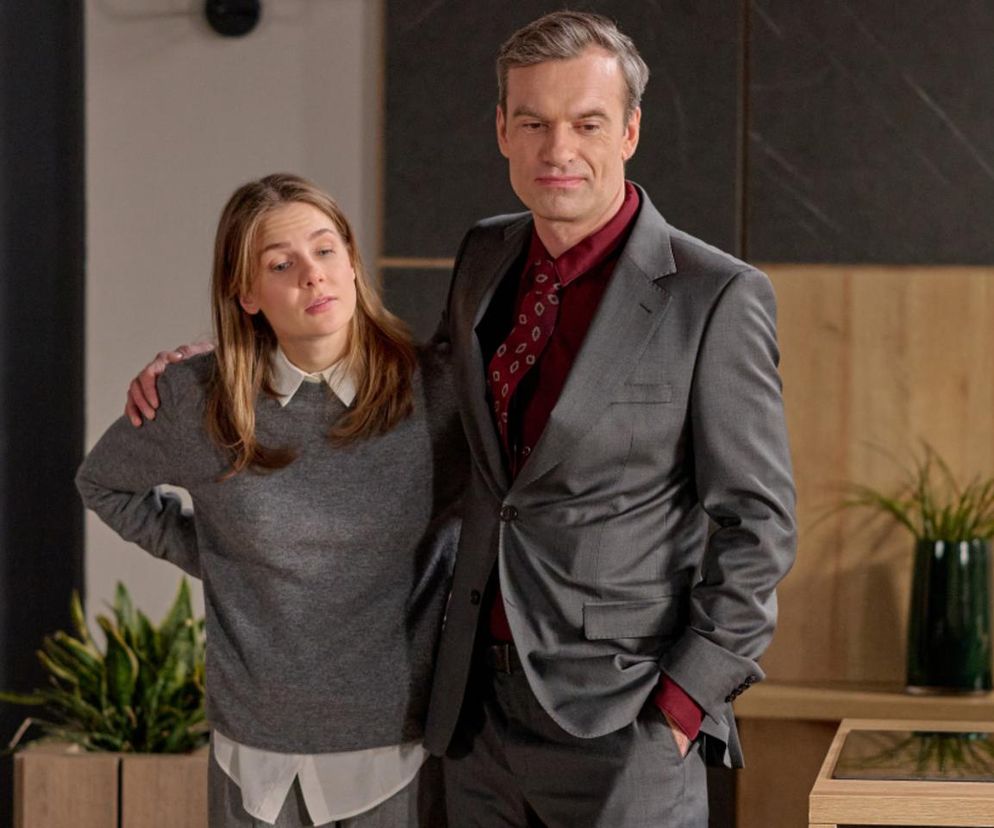  Na Wspólnej. Ślub Oli i Mariusza zagrożony. Nowi bohaterowie, gorące romanse i niebezpieczne tajemnice. To się wydarzy w odcinkach jesienią - ZDJĘCIA