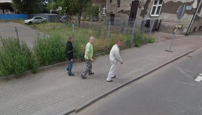 Mieszkańcy Kalisza na zdjęciach z Google Street View. Rozpoznajesz kogoś? [GALERIA] 