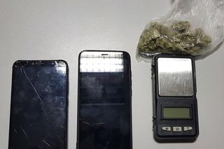 Elektroniczna waga i narkotyki