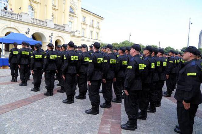 Rekrutacja do policji w Warszawie. Nabory w 2018 roku [TERMINY]
