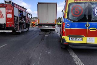 Kolejny koszmar na S8! Zderzenie dwóch tirów, w akcji śmigłowiec LPR. Droga zablokowana