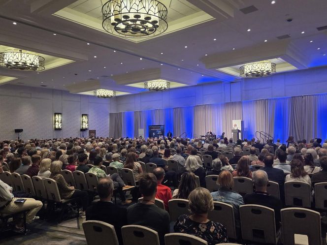 Wałęsa podbija Amerykę