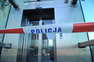 Tragedia na stacji metra w centrum Warszawy. Mężczyzna zmarł w pociągu