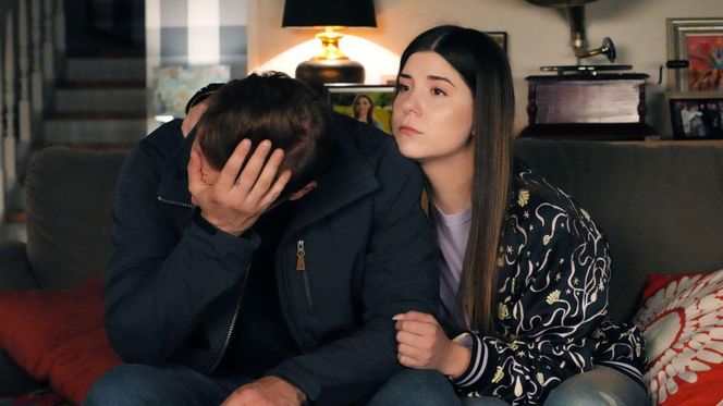 	Barwy szczęścia odc. 3055. Agata (Natalia Zambrzycka), Hubert (Marek Molak)