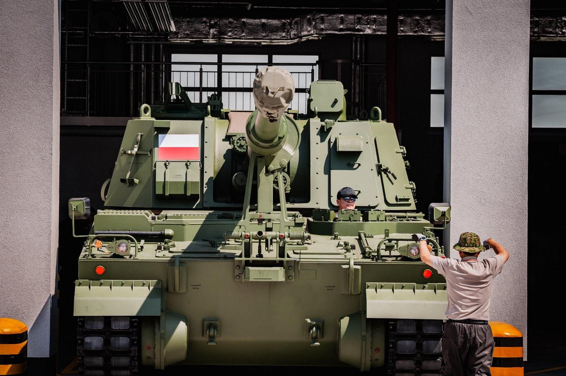 Koreańskie K9 w 1. Warszawskiej Brygadzie Pancernej 