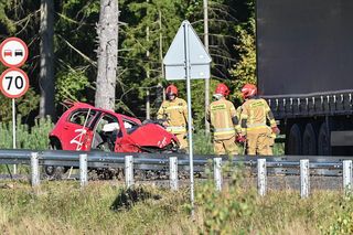 Ciężarówka zmiażdżyła auto nauki jazdy