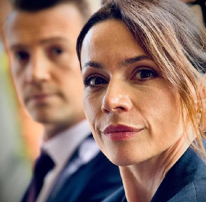 M jak miłość nowy sezon po wakacjach. Martyna (Magdalena Turczeniewicz), Jakub (Krzysztof Kwiatkowski) na planie