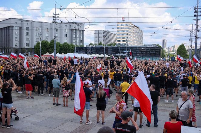 Protesty przeciwko migracji w całym kraju!