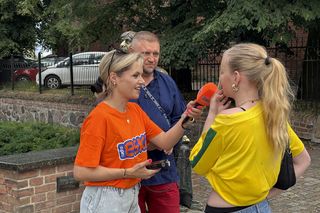 Tłumy przyjezdnych i uśmiechy na twarzach. Wakacyjny patrol Eska Summer City na olsztyńskiej Starówce