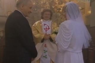 Ślub Władysława Lubicza i cioci Stasi - odcinek Koszmarny sen Pawła, Klan, 2002 rok