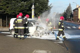 Samochód stanął w płomieniach w Kolbuszowej!