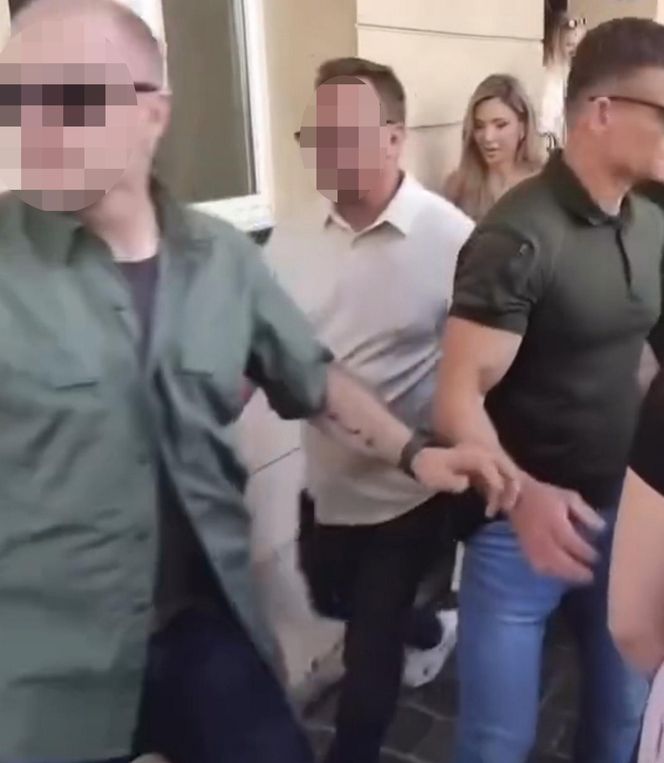 Doda ma 6 ochroniarzy 