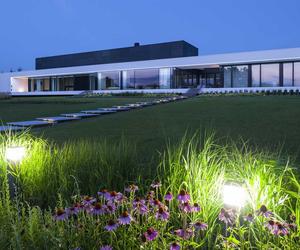 Nemo house - dom nad mazurskim jeziorem projektu Mobius Architekci