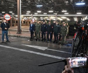 Terespol. Konferencja prasowa ministra Marcina Kierwińskiego.
