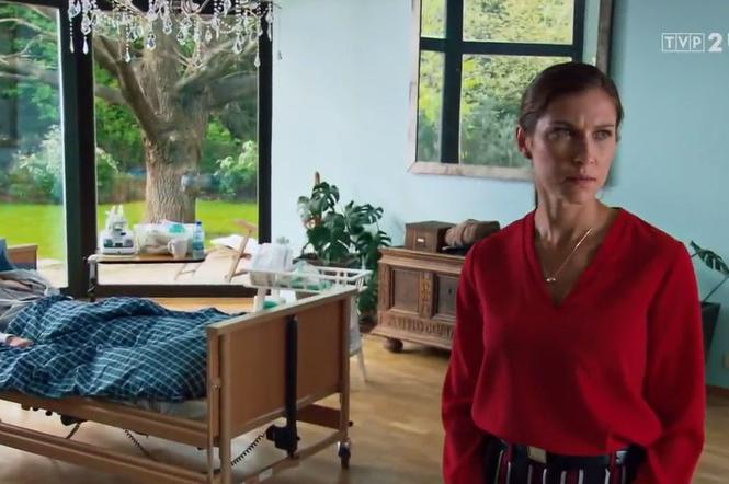 Barwy szczęścia odc. 1918. Regina Czapla (Kamila Kamińska), jej mąż Adam (Mariusz Drężek)