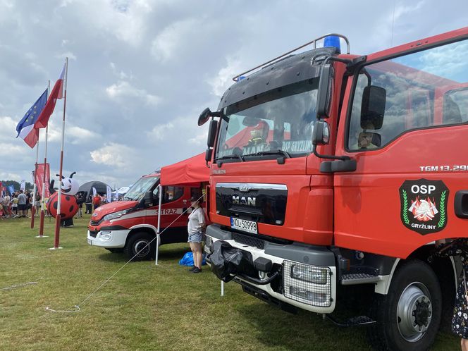 Rodzinny Piknik Lotniczy w Gryźlinach 2025