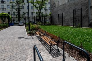 Zmiany przy ul. Mielczarskiego. Powstał tam woonerf i dwa zielone pasaże