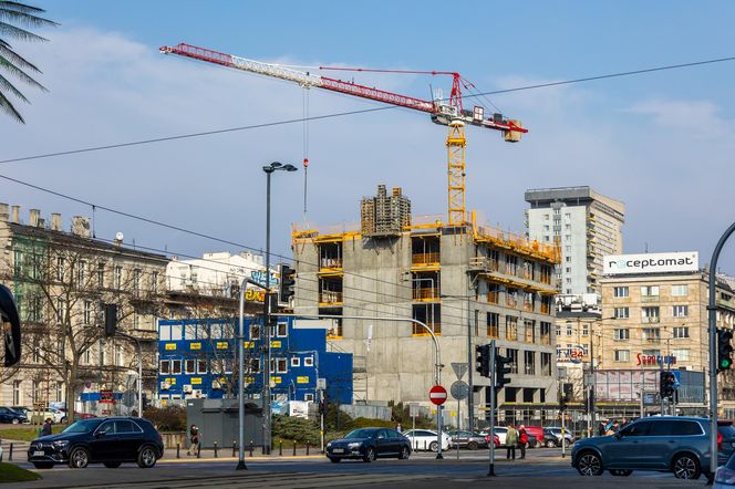 Smolna 23 w Warszawie. Budowa apartamentowca