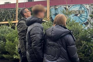 Mateusz Morawiecki kupił choinkę na święta