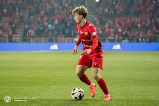 Wartość tych piłkarzy zadziwia! Sprawdź, 10 najdroższych zawodników łódzkich drużyn 