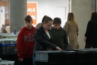 Giełda płytowa w Bydgoszczy. Focus wypełnił się miłośnikami muzyki z czarnych krążków