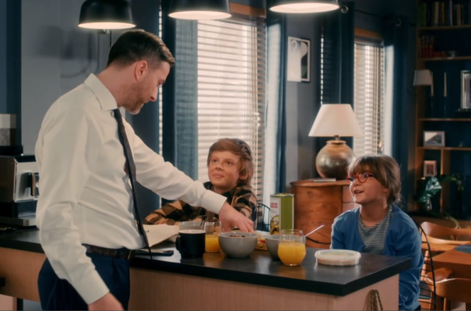 BrzydUla 2, odcinek 111: Kuba i Julka doniosą Markowi na Ulę. Nie uwierzy co robiła na wakacjach - ZWIASTUN