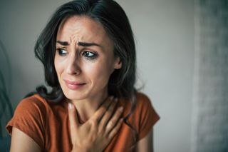 Jak odróżnić zawał serca od ataku paniki? Praktyczny przewodnik