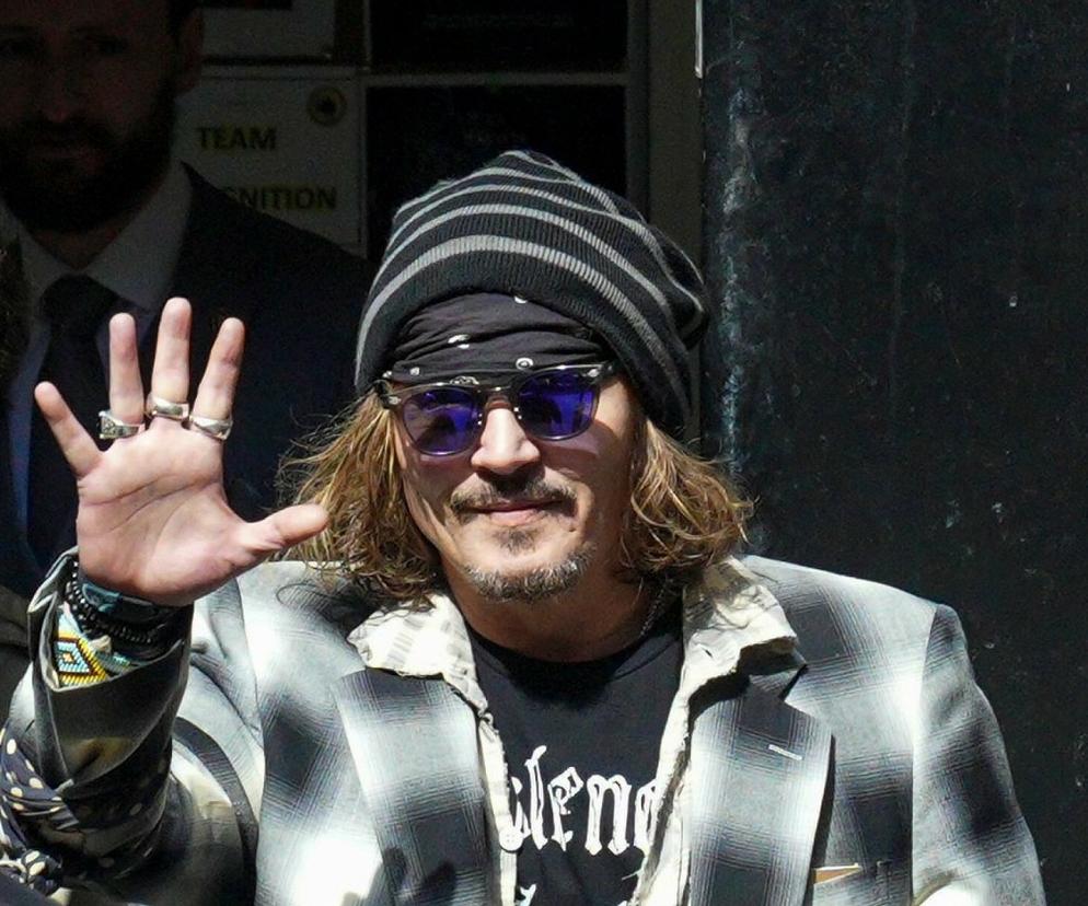 Johnny Depp i Jeff Beck oskarżeni o... plagiat! Panowie ukradli tekst piosenki?