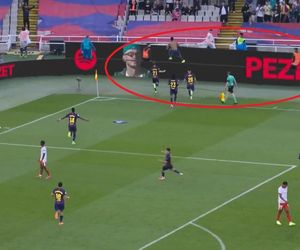 Niewiarygodny zbieg okoliczności na meczu Barcelony. Polski gwiazdor miał sporo szczęścia