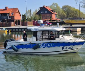 Braniewscy policjanci rozpoczęli służbę na wodzie