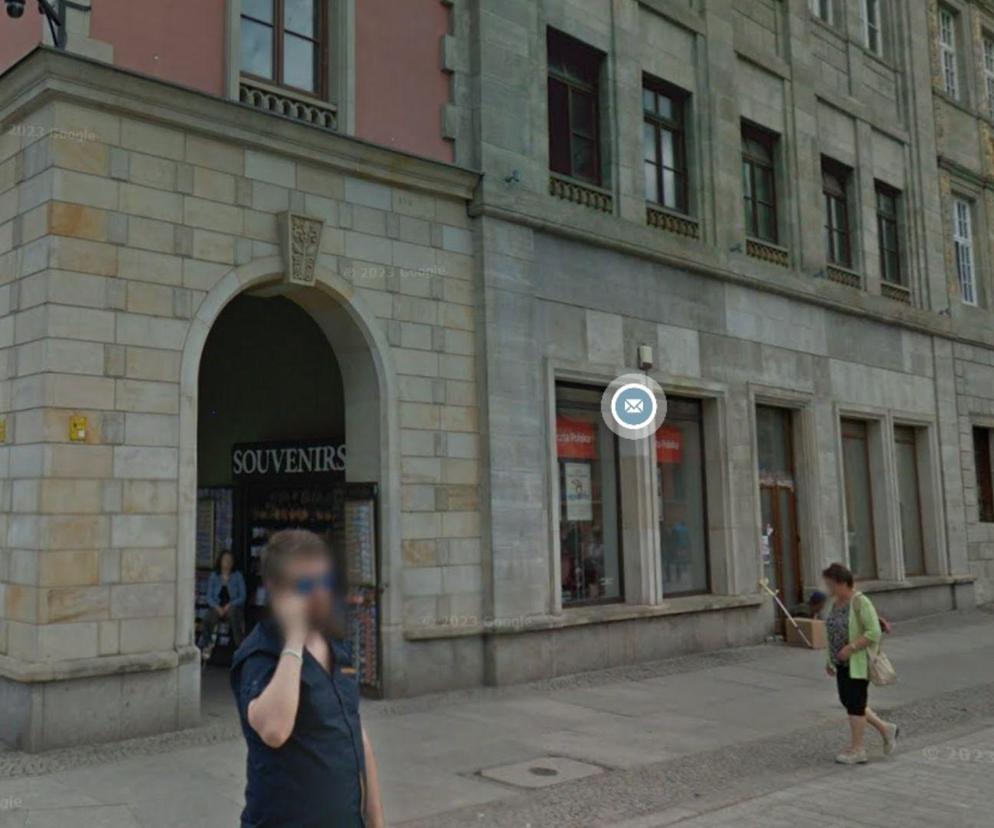 Poczta na Rynku we Wrocławiu nie będzie już całodobowa. Spółka zamyka swoje oddziały