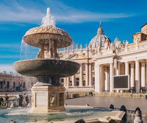 Plac Świętego Piotra w Watykanie 