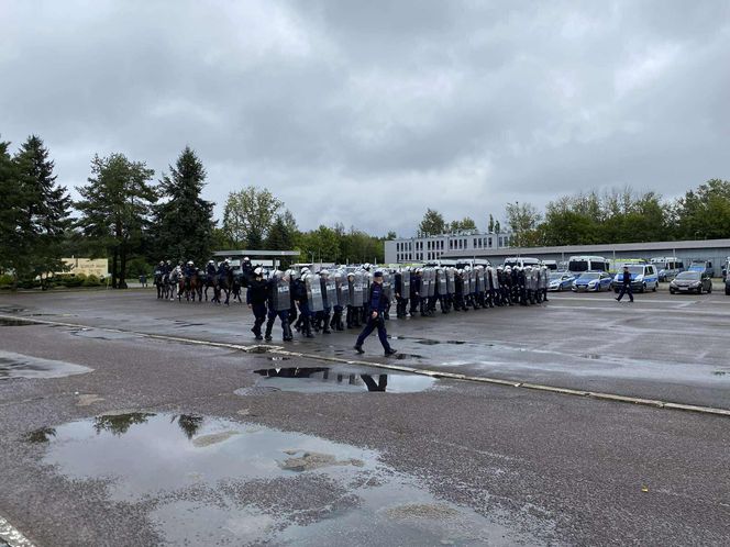 Ćwiczenia policjantów i strażników miejskich