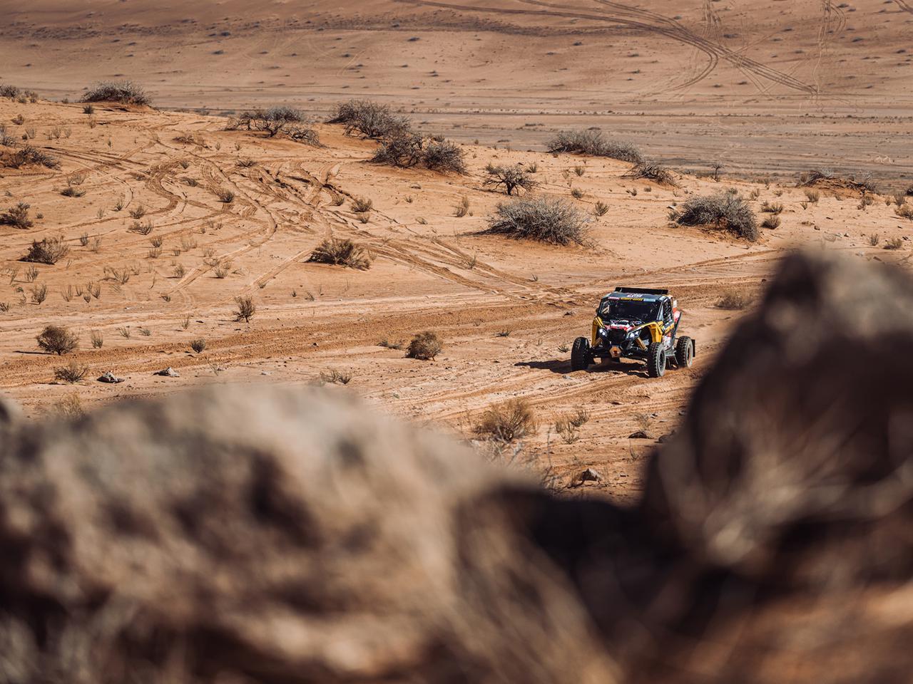 Rajd Dakar 2022. Polska załoga straciła prowadzenie. Inna wygrała etap