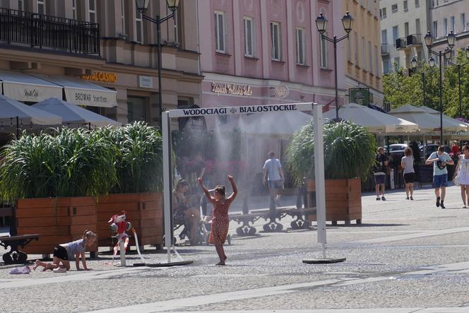 Afrykańskie upały w Białymstoku. Tak białostoczanie radzą sobie z gorącem