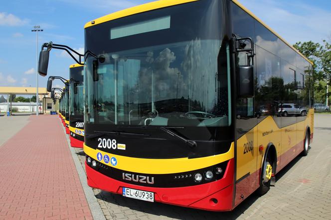 Nowe, niskopodłogowe autobusy miejskie wyjechały na ulice Łodzi