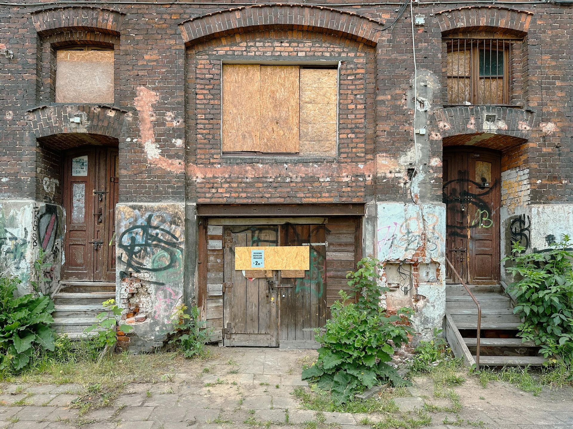 Zabytkowe famuły Izraela Poznańskiego w Łodzi 