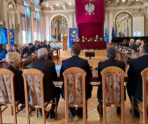 35 lat samorządu terytorialnego w Polsce - uroczysta sesja w Tarnowie