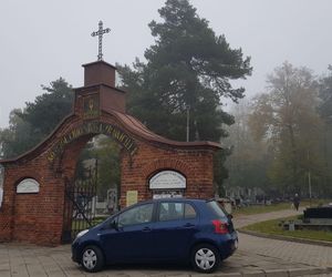 Utrudnienia w ruchu 1-3 listopada w Białymstoku. Na tych ulicach będzie potrzebna anielska cierpliwość [LISTA]